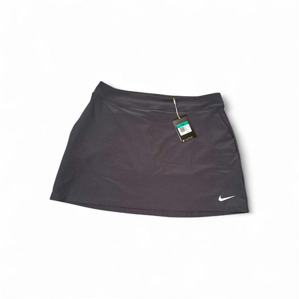 Nike Women’s Charcoal Skort size XL